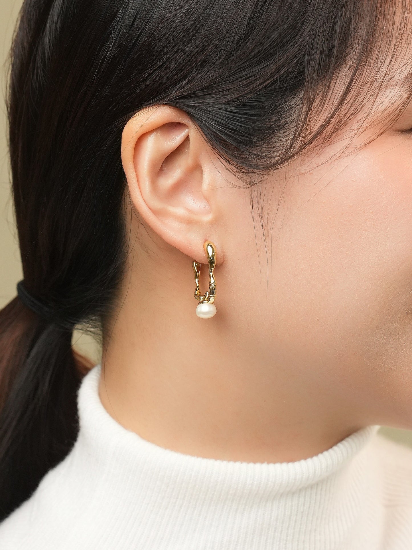 Riley Wave Earrings