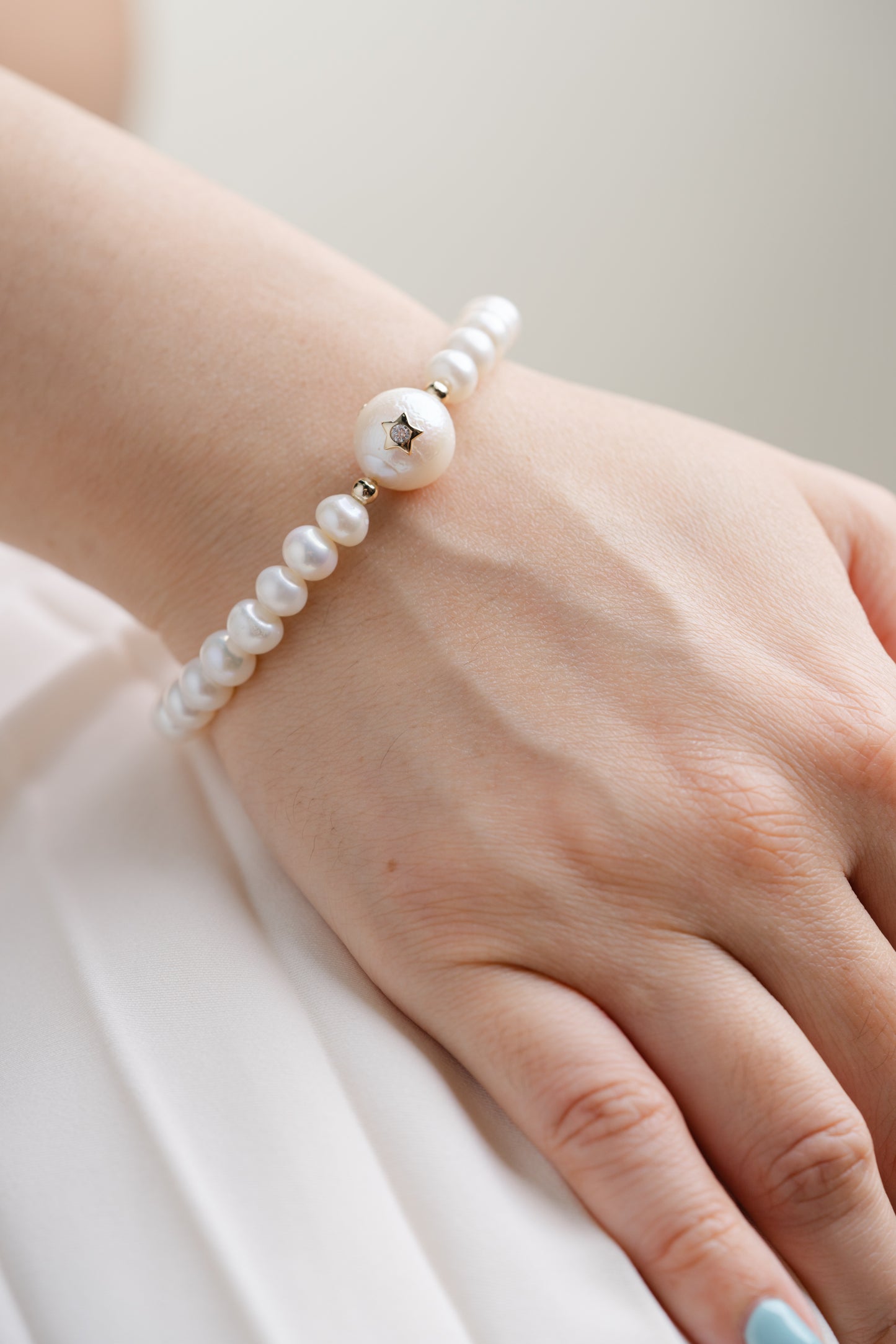 Kate Pearl Bracelet
