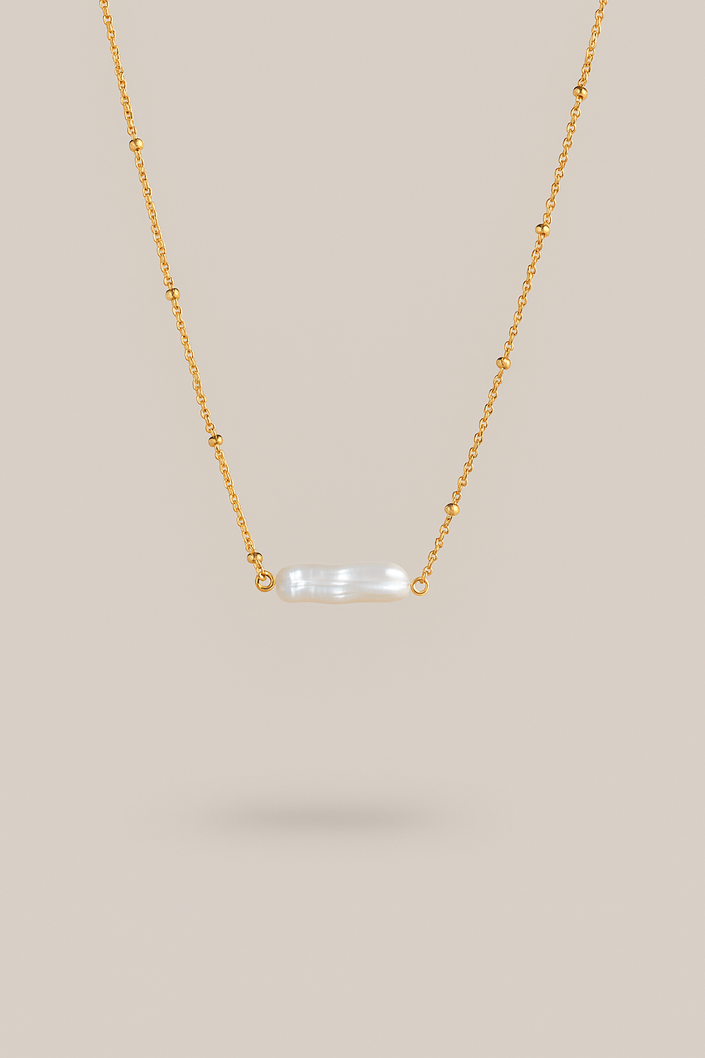 Dila Pearl Necklace