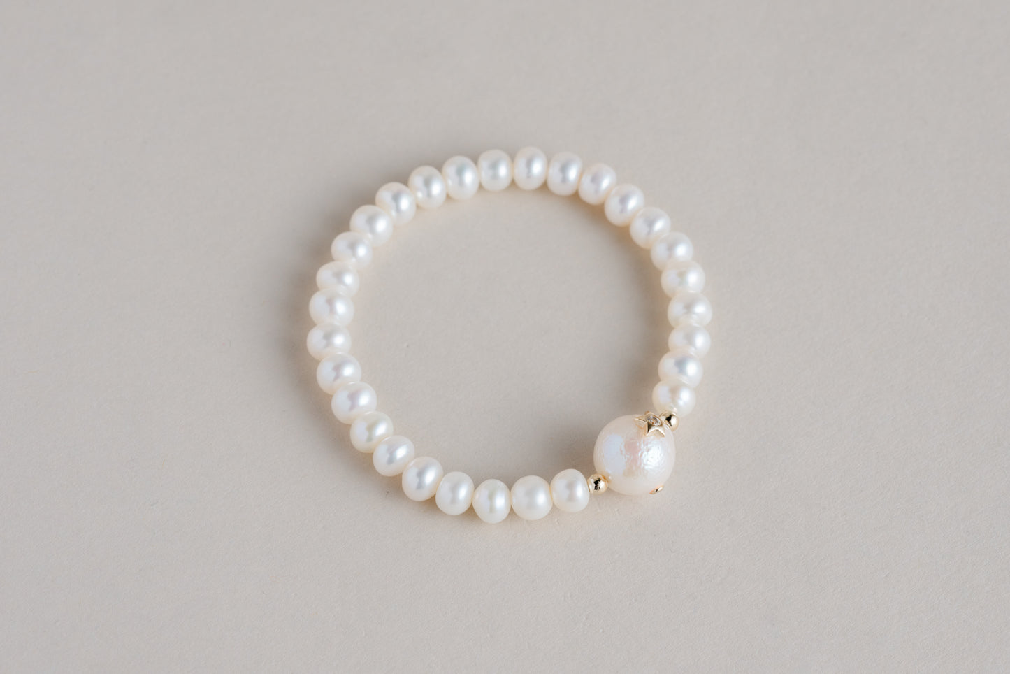 Kate Pearl Bracelet