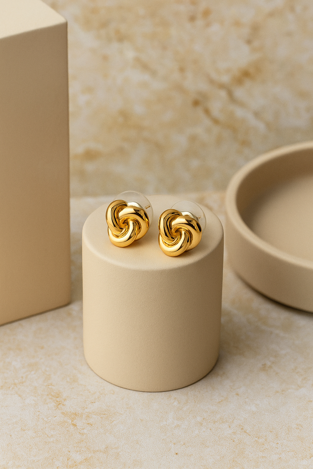 Knot Studs
