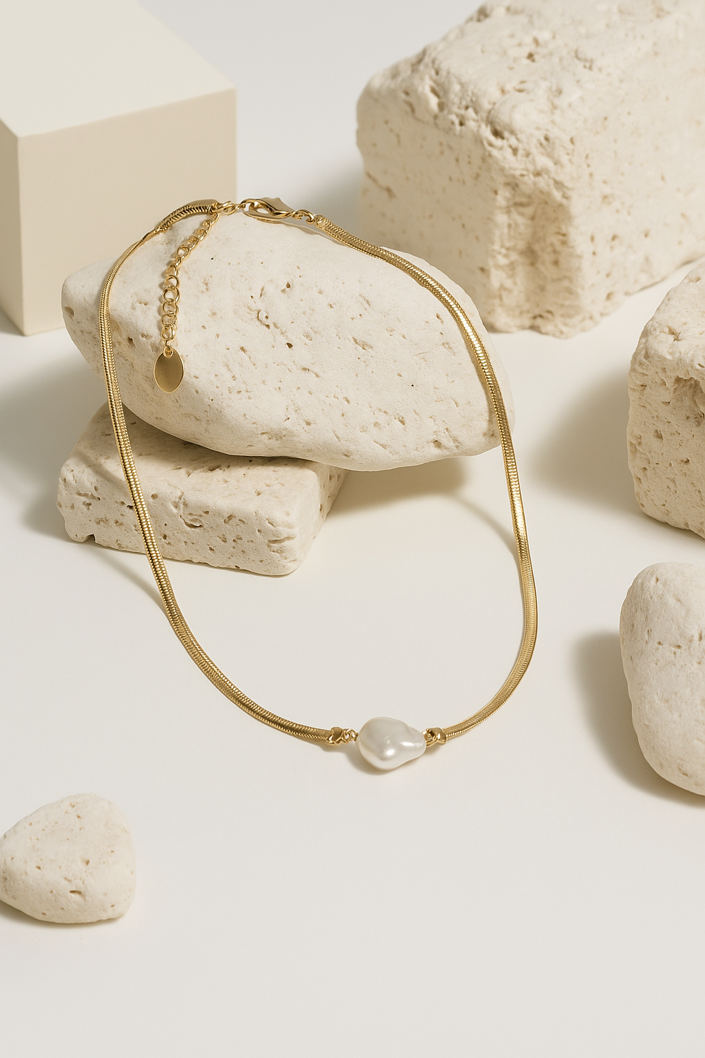 Lumi Necklace