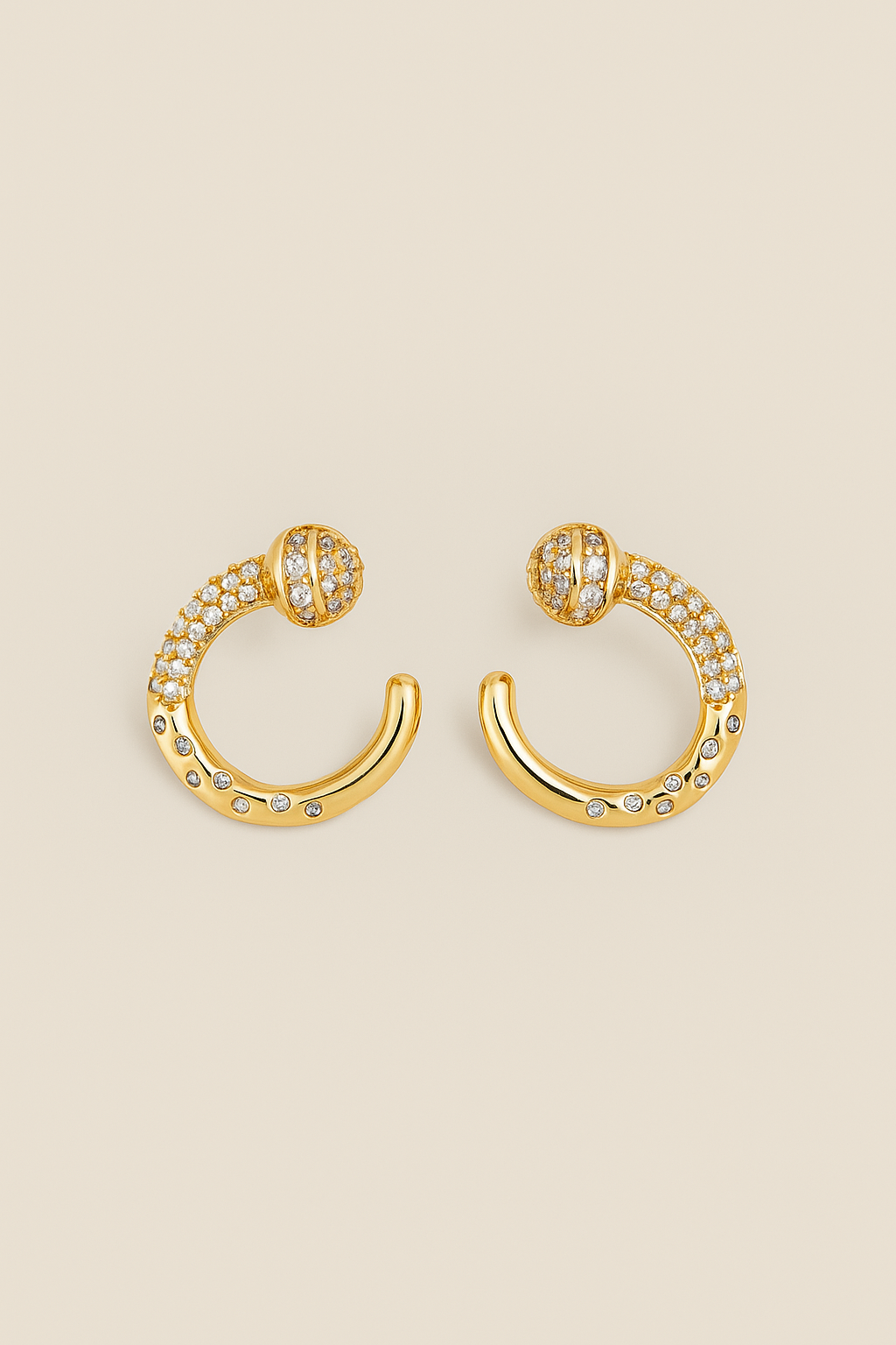 Naila Studs