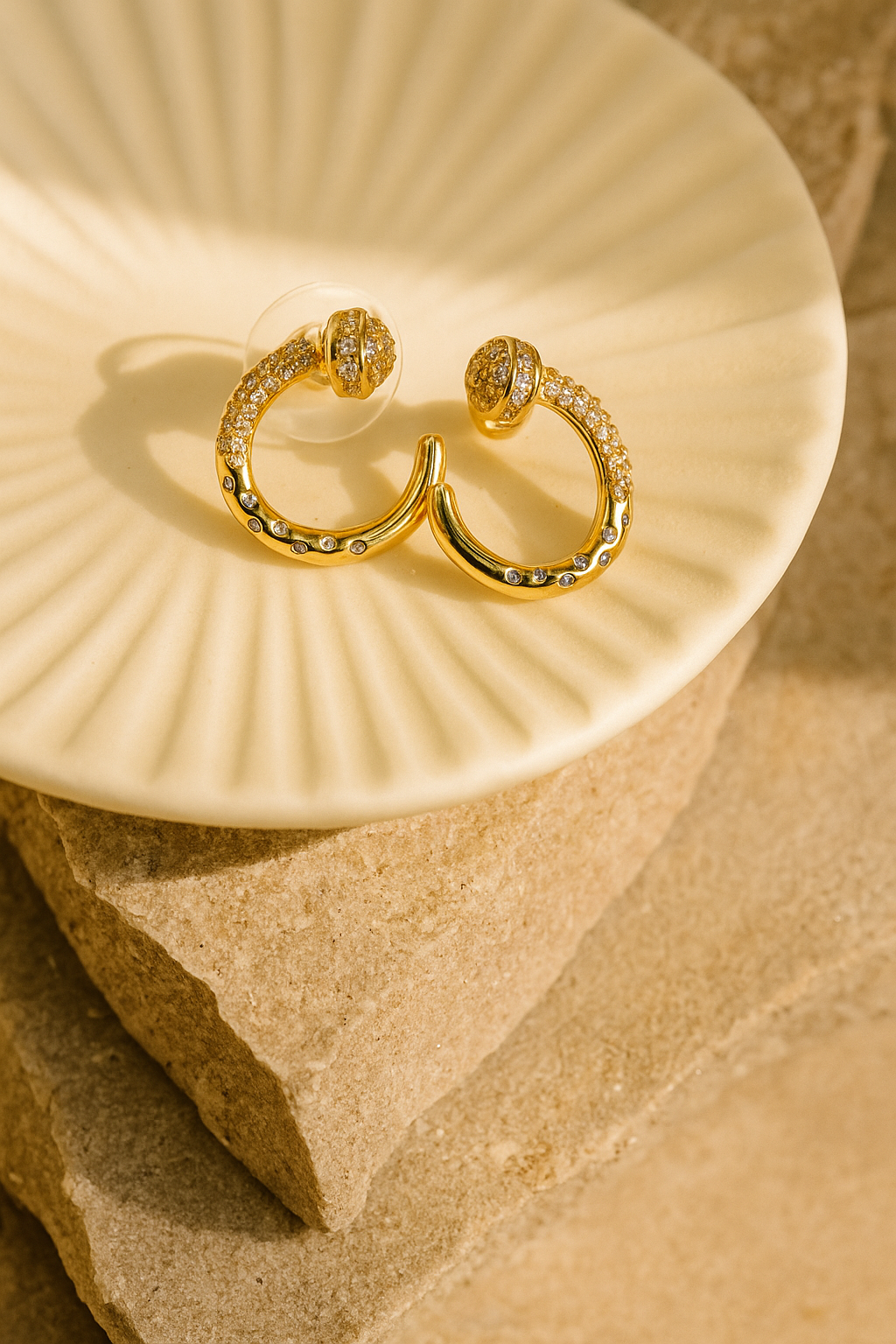 Naila Studs