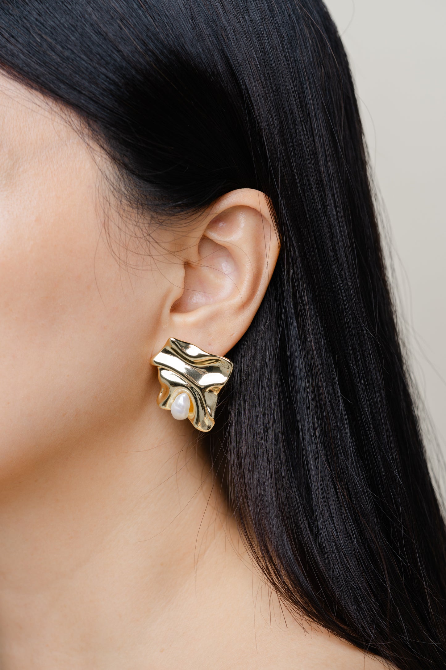 Pearlie Earrings