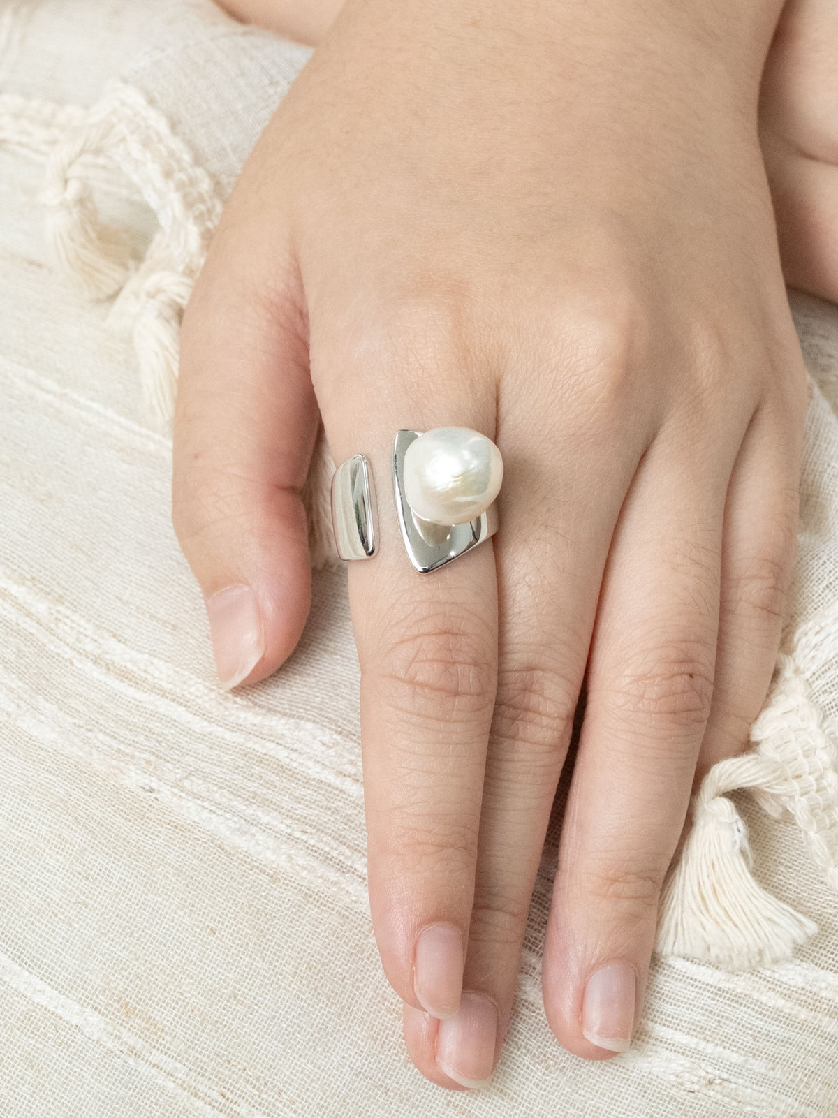 Sindy Bold Silver Ring