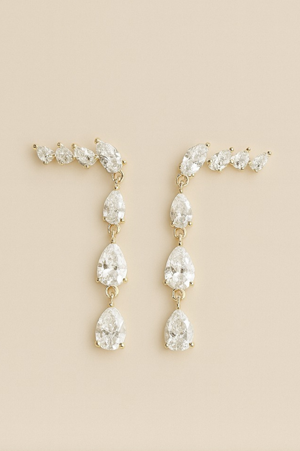 Vale Earrings Gold