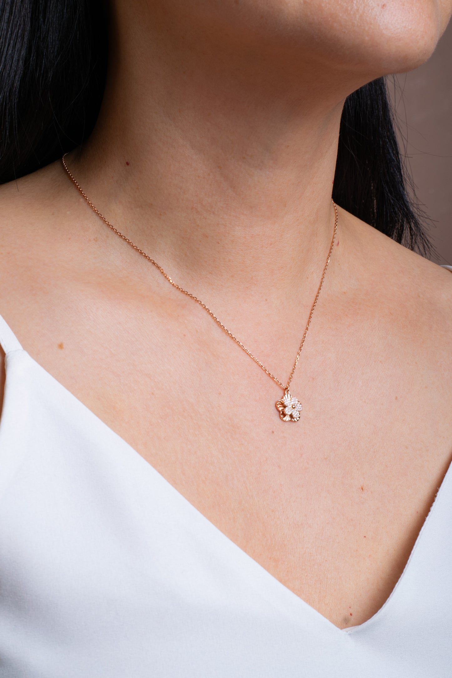 Flora Necklace Gold