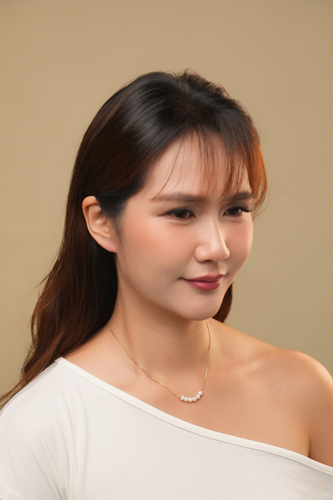 Jovyne Necklace Gold