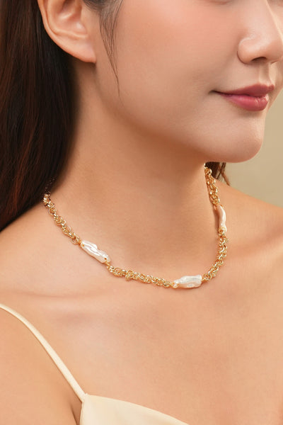 Lindy Necklace Gold