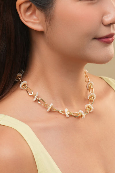 Roslyn Necklace