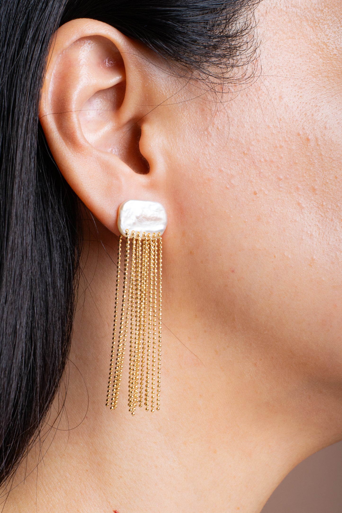 Noira Earrings Gold