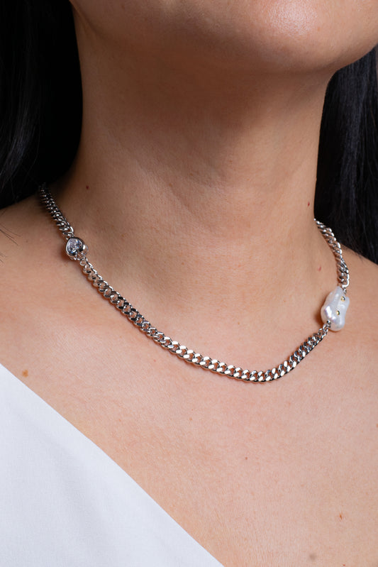 Corvina Necklace Silver