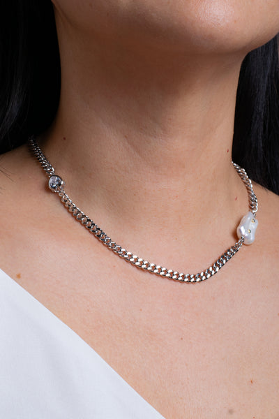 Corvina Necklace Silver