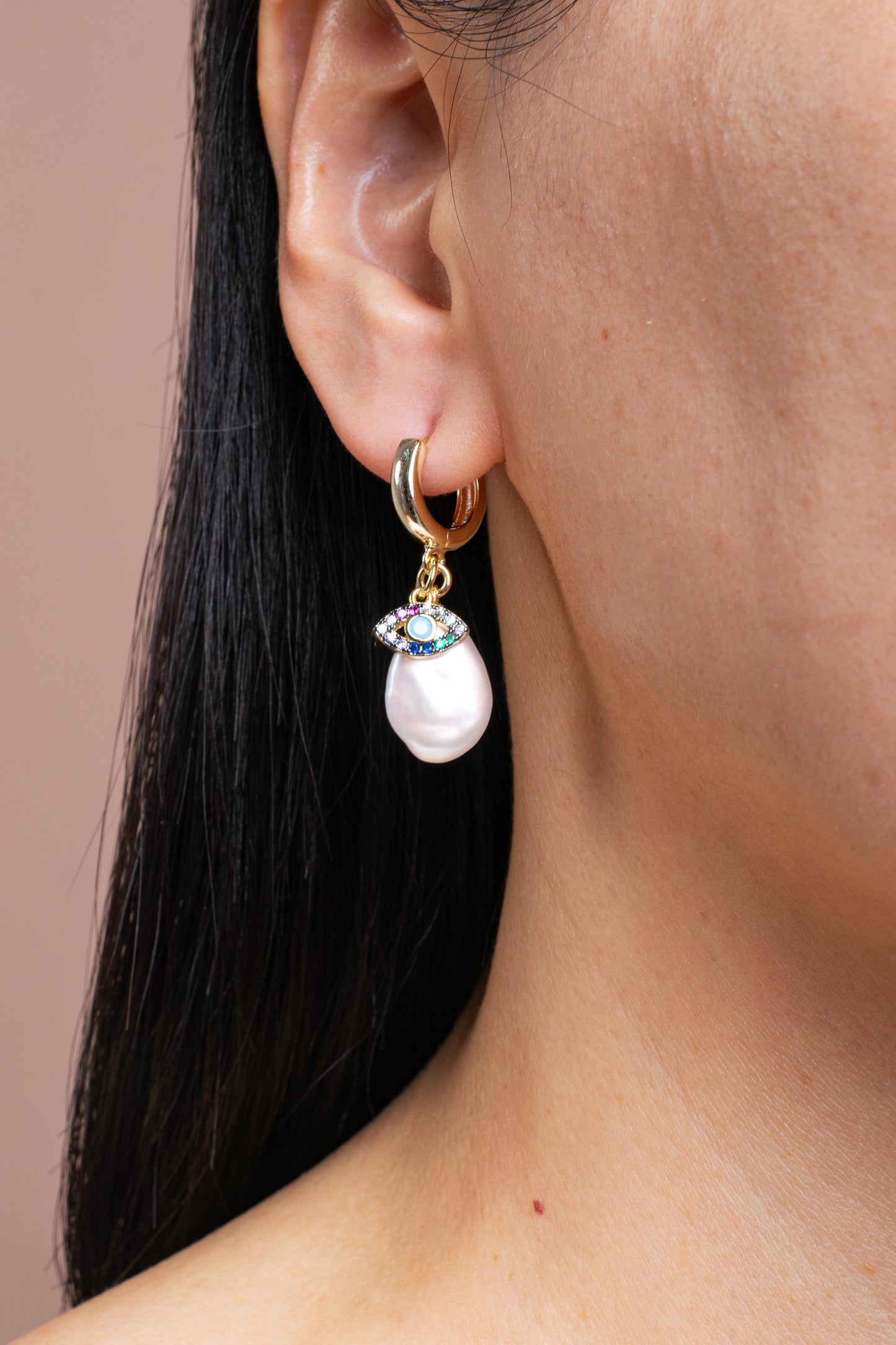 Nuvia Earrings
