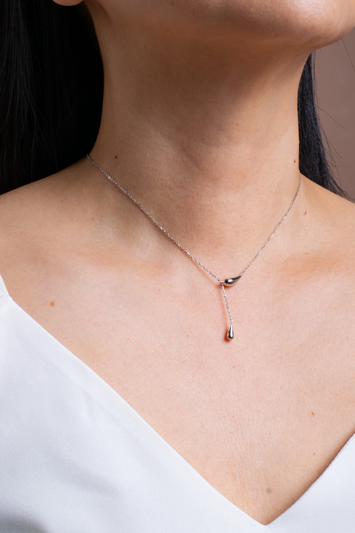 Vionne Necklace Silver