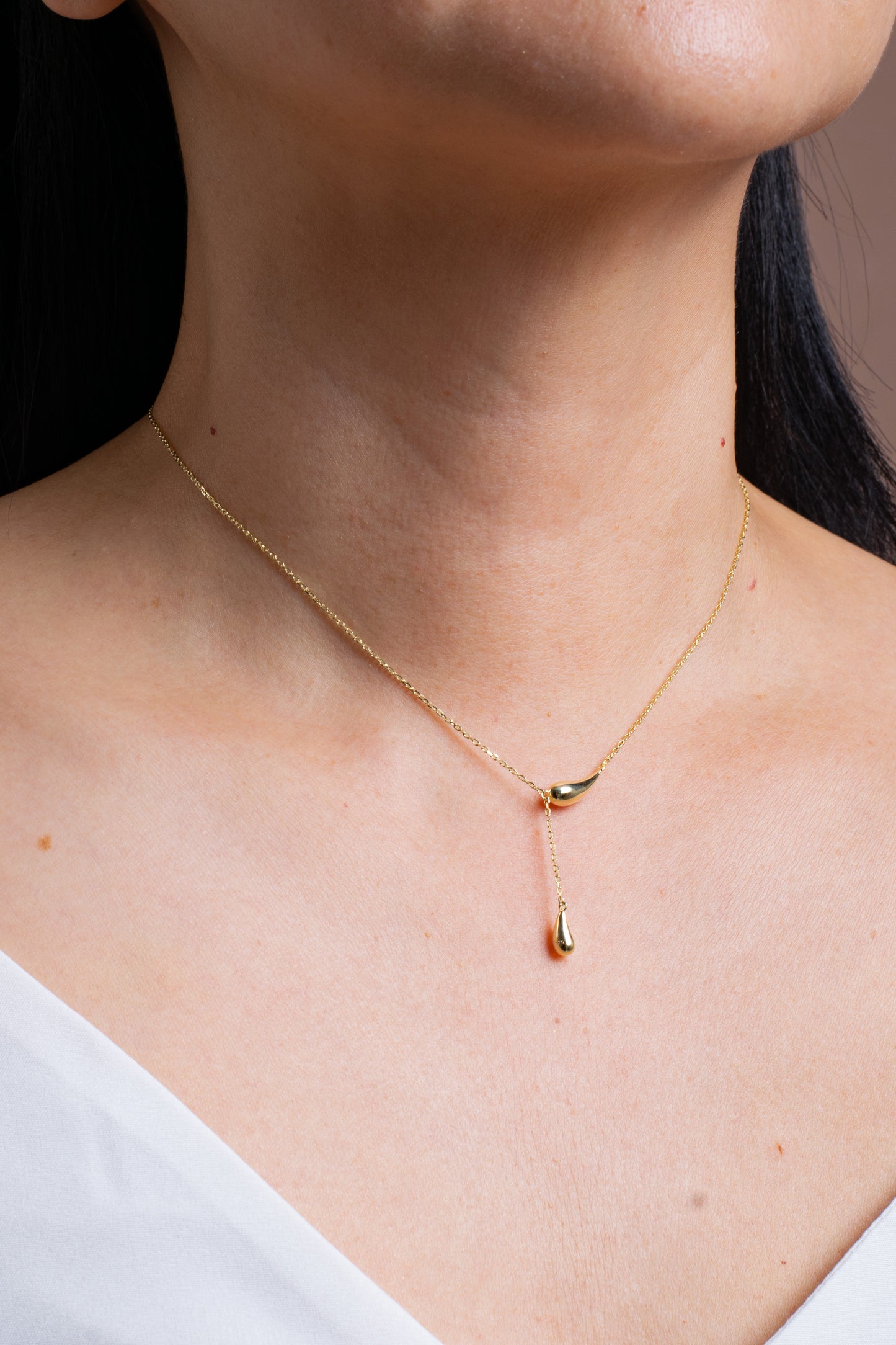 Vionne Necklace Gold