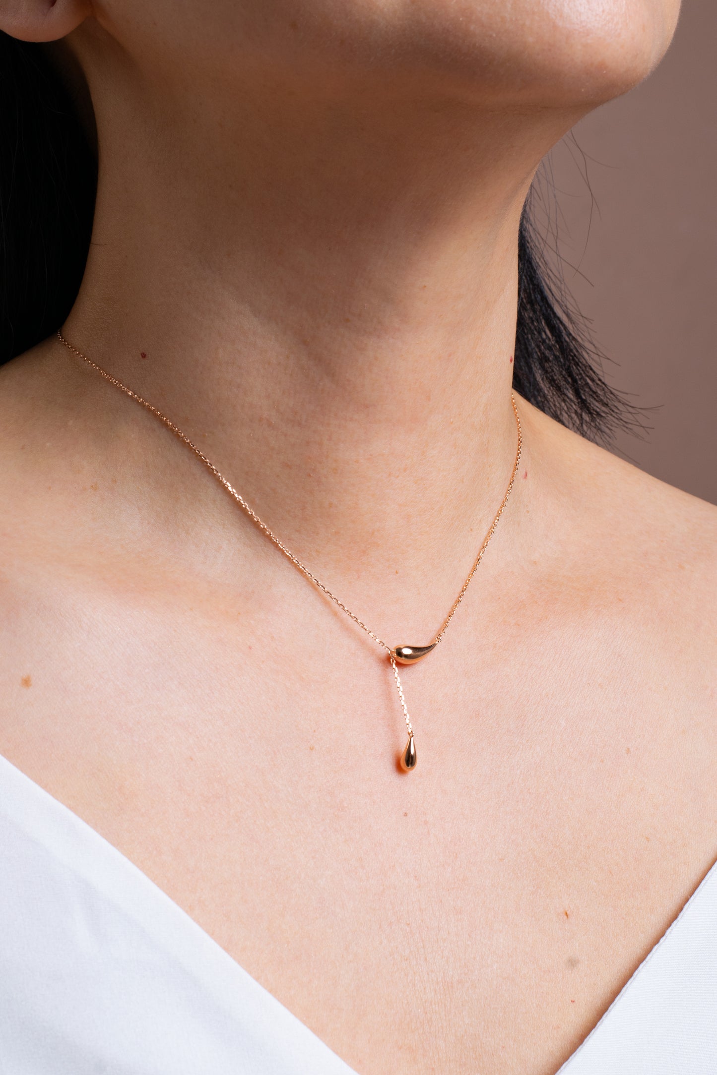 Vionne Necklace Rose Gold