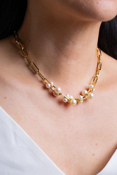 Lysette Necklace Gold