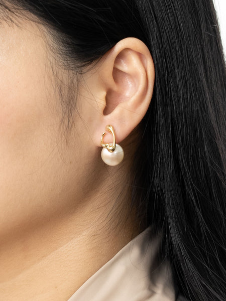 Addison Molten Pearl Gold Earrings