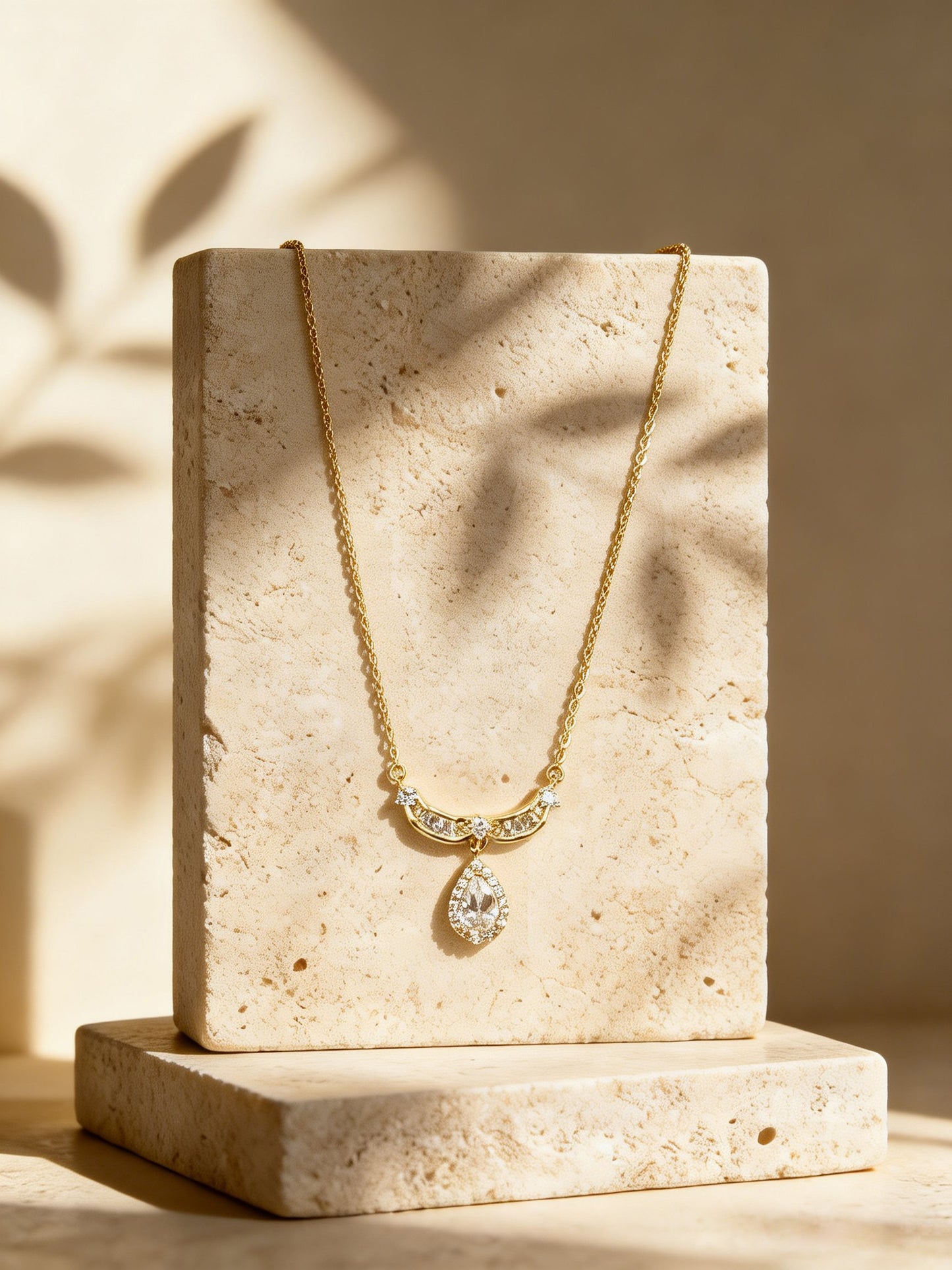 Alba Necklace Gold