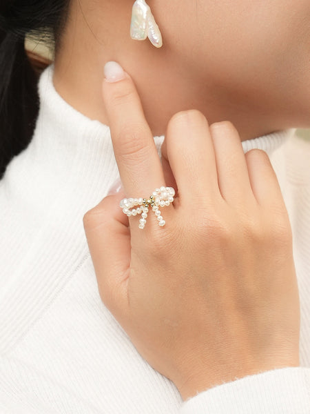 Ariana Bow Ring