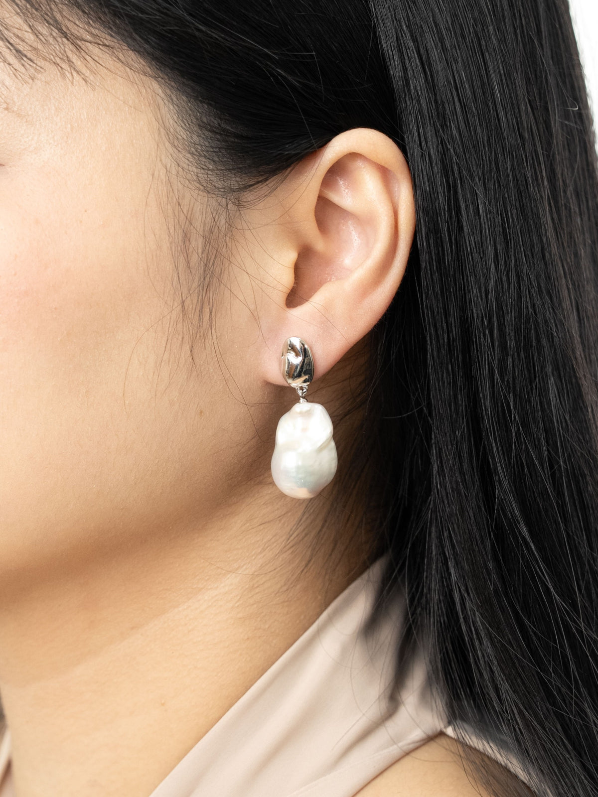 Beatrice Baroque Pearl Silver Earrings