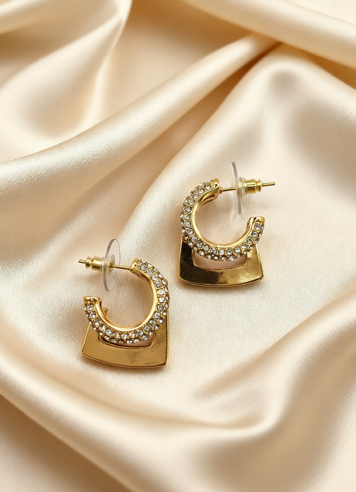 Beth Earrings Gold