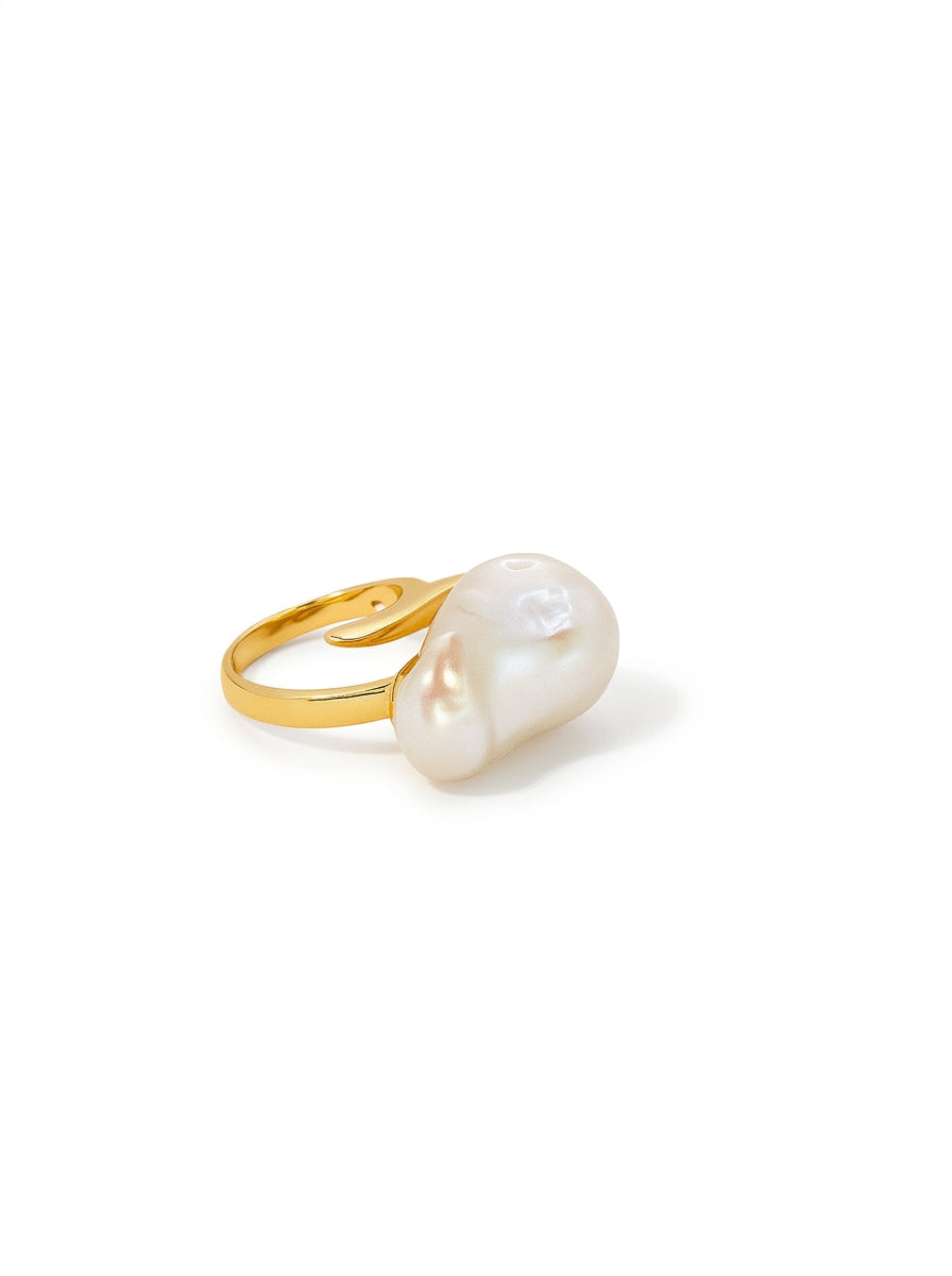 Clara Ring Gold