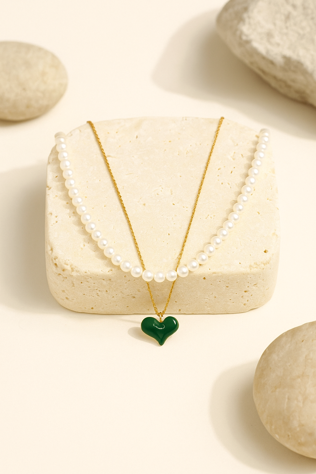 Colette Necklace Green Heart