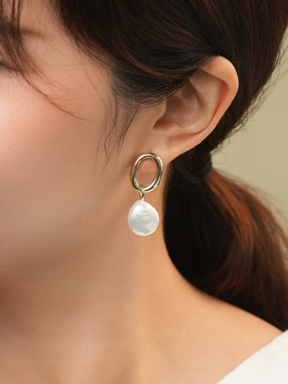 Allen Hoop Pearls Gold Earrings