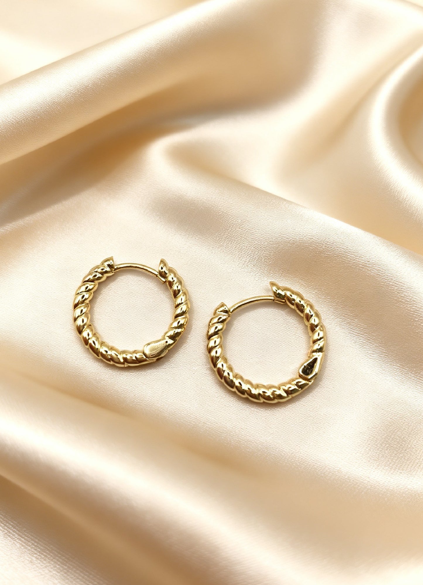 Cyntha Earrings
