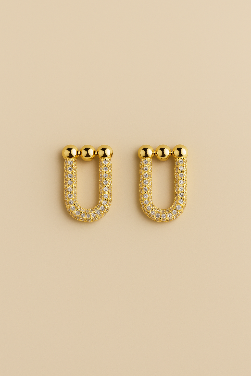 Elle Studs