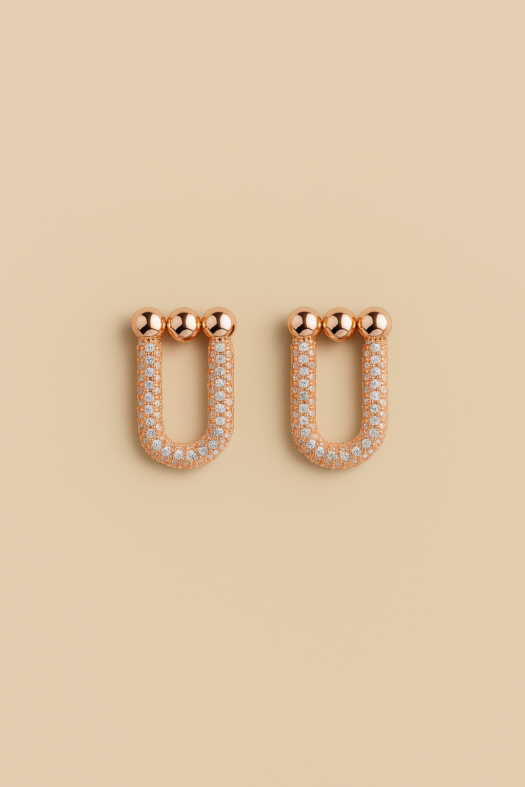 Elle Studs