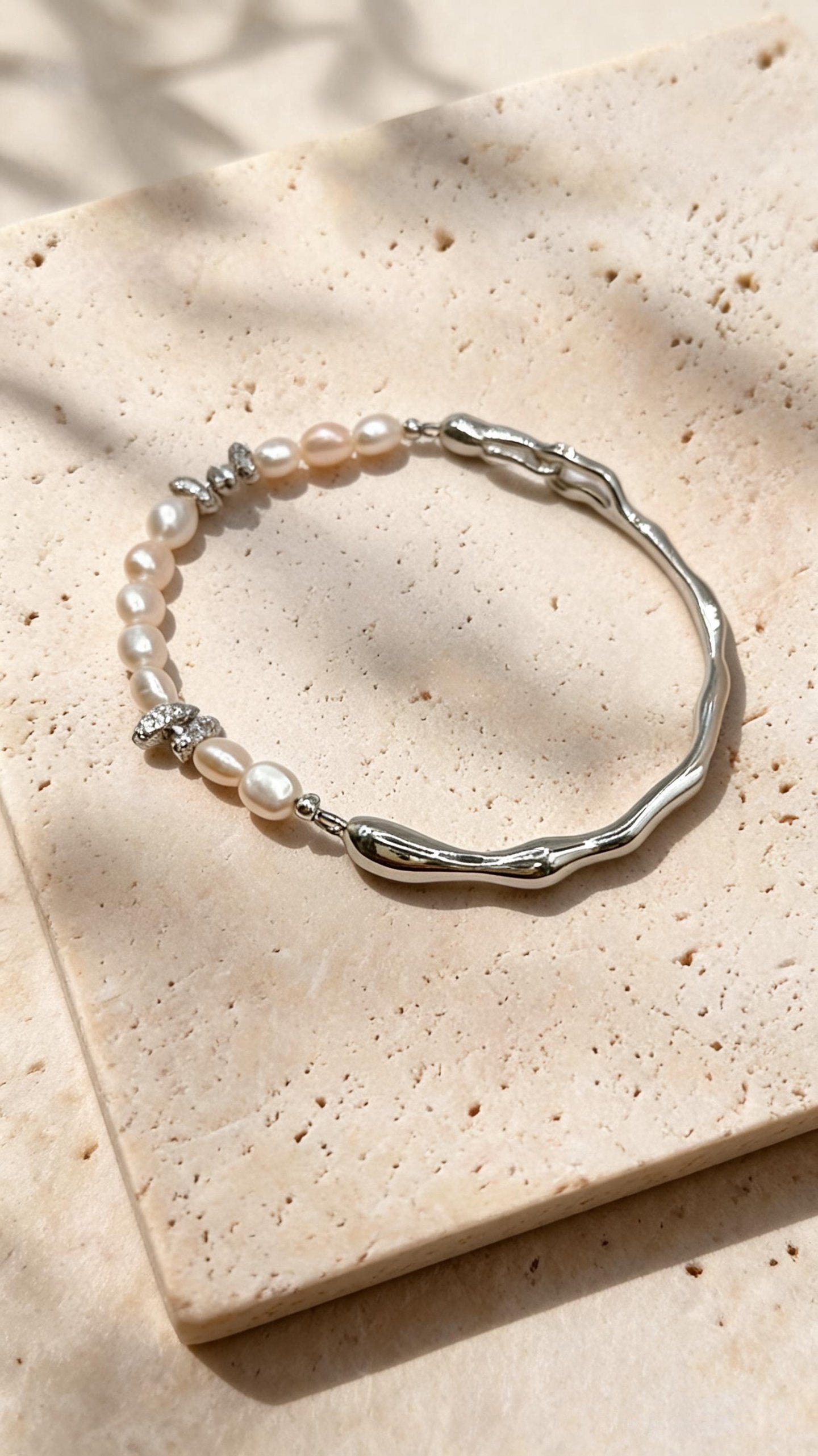 Imelda Pearl Bracelet Silver