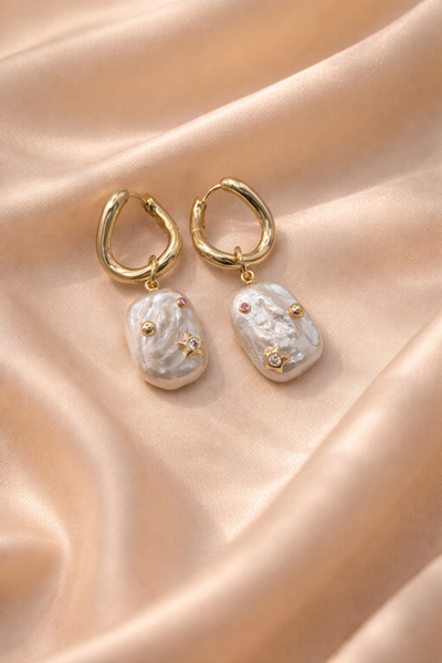 Luma Earrings Gold