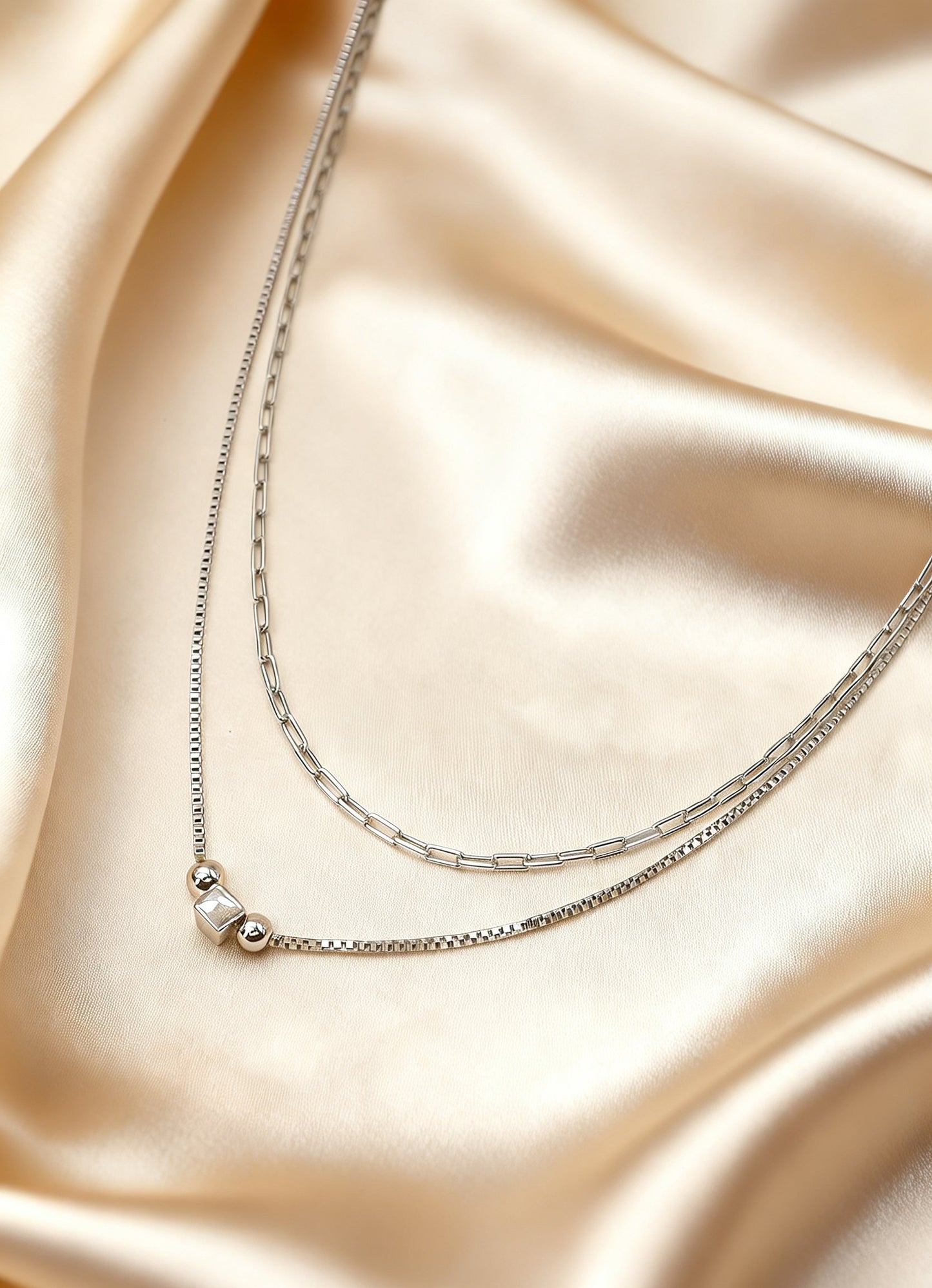 Meliora Necklace Silver