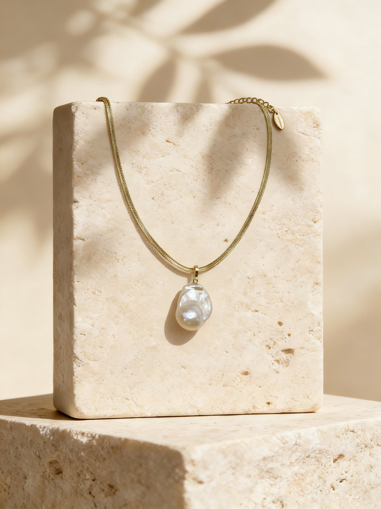 Mina Baroque Necklace
