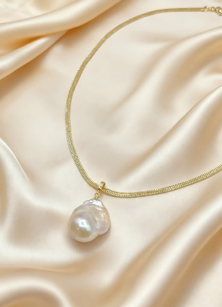 Mina Baroque Necklace