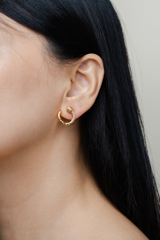 Naila Studs