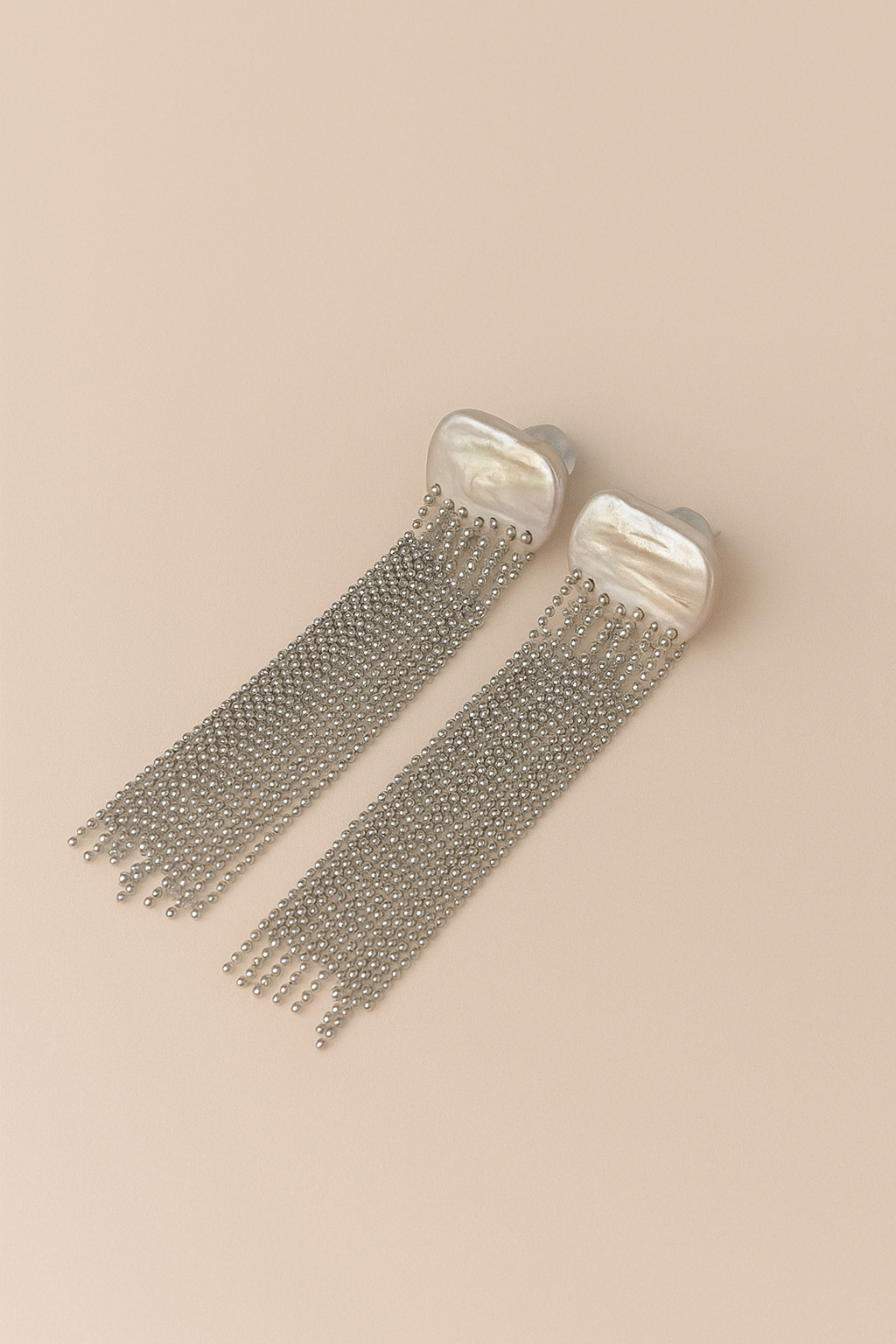 Noira Earrings Silver