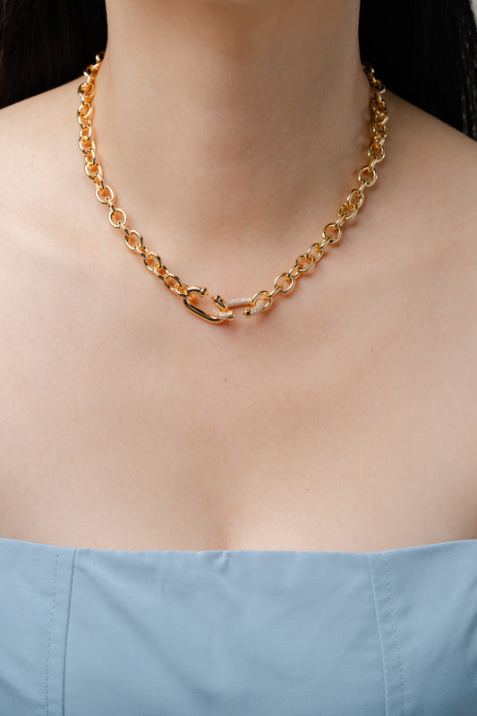Rei Necklace