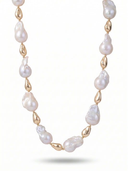Sarah Gold Barque Necklace