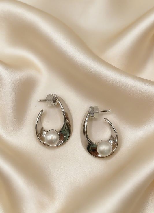 Calla Earrings Silver